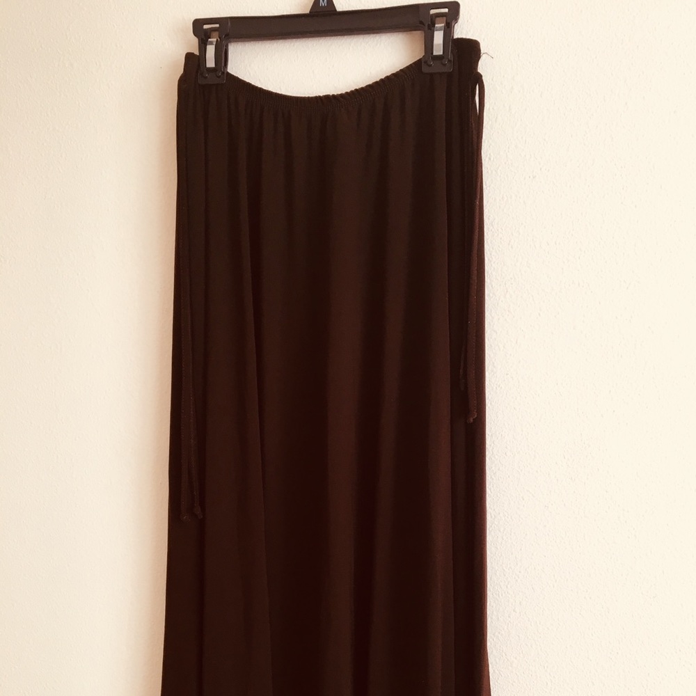 Old fashion simple maxi skirt